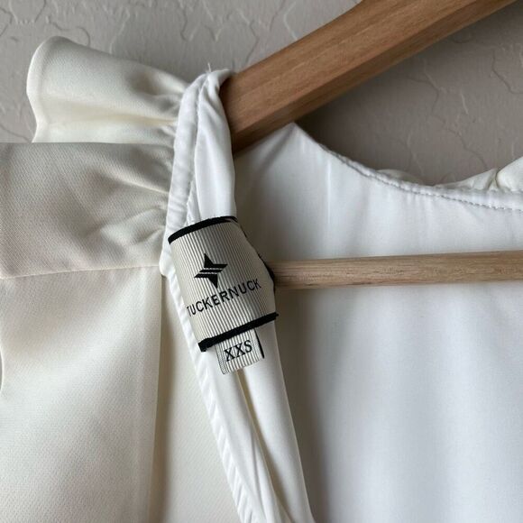 NEW Tuckernuck Dress Daphne Bow Back Ruffle Mini Dress White Size XXS - Picture 5 of 9